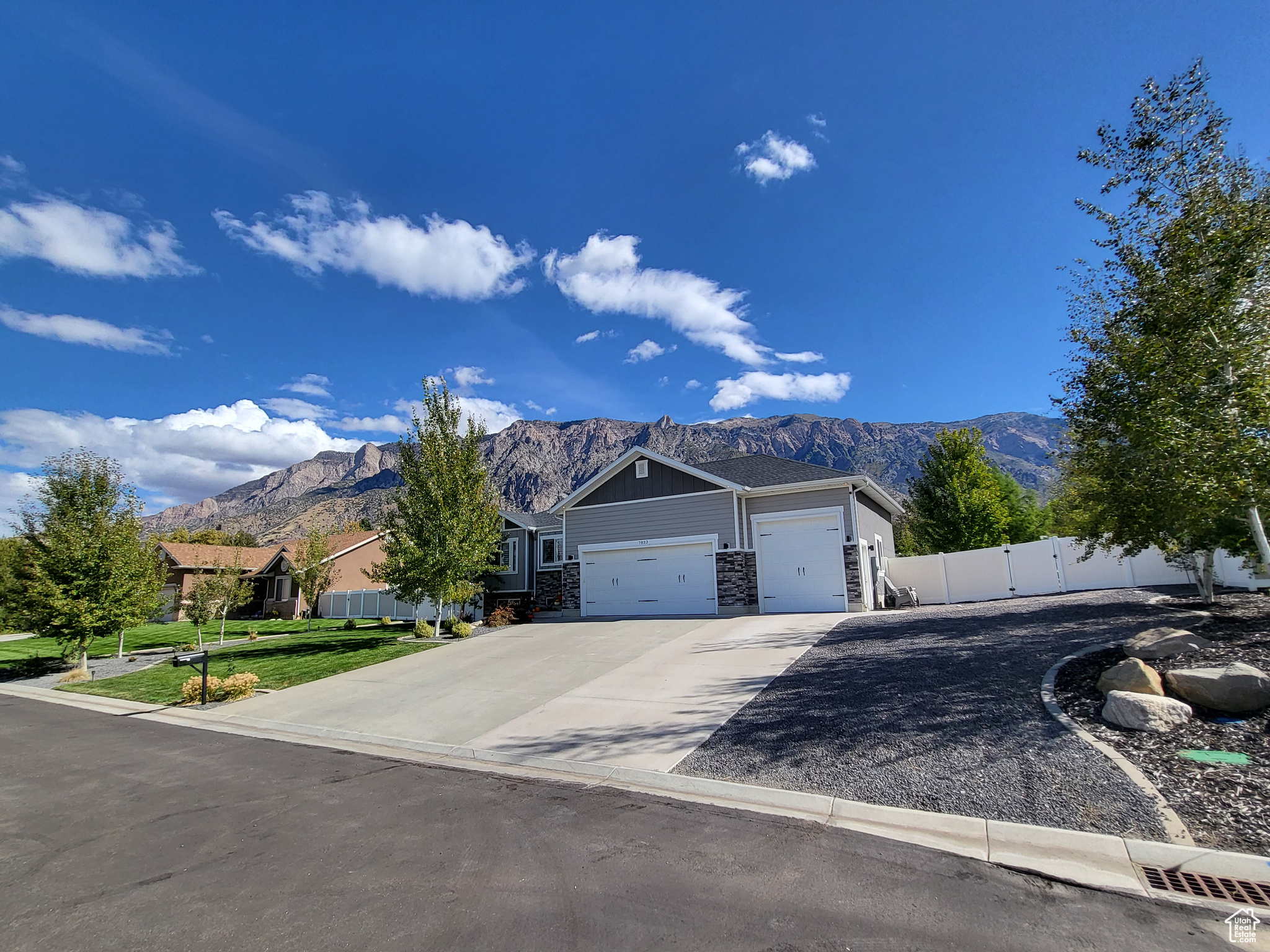 NERVA LANE - Residential