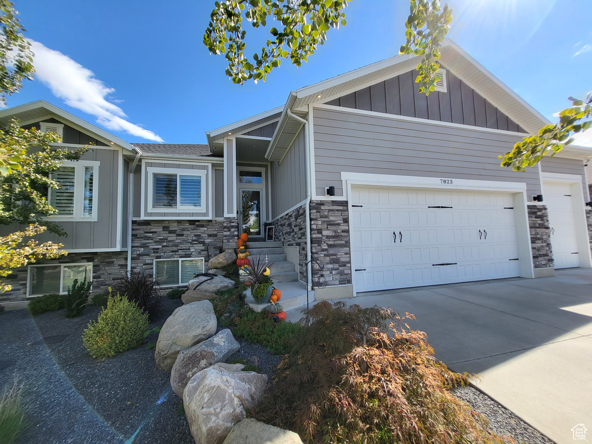 NERVA LANE - Residential