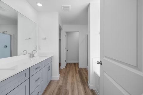Tiny photo for 1801 S FORBIDDING WAY #4287, Washington, UT 84780 (MLS # 2159551)