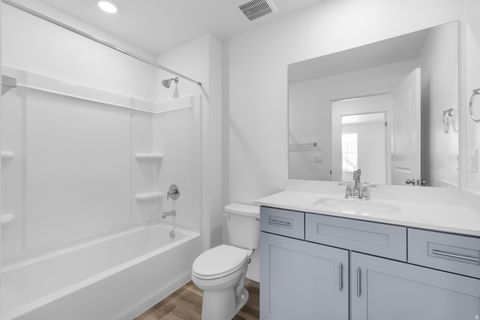 Tiny photo for 1801 S FORBIDDING WAY #4287, Washington, UT 84780 (MLS # 2159551)