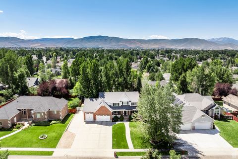 Tiny photo for 912 E 600 N, Heber City, UT 84032 (MLS # 2105631)