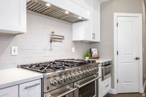 Tiny photo for 912 E 600 N, Heber City, UT 84032 (MLS # 2105631)