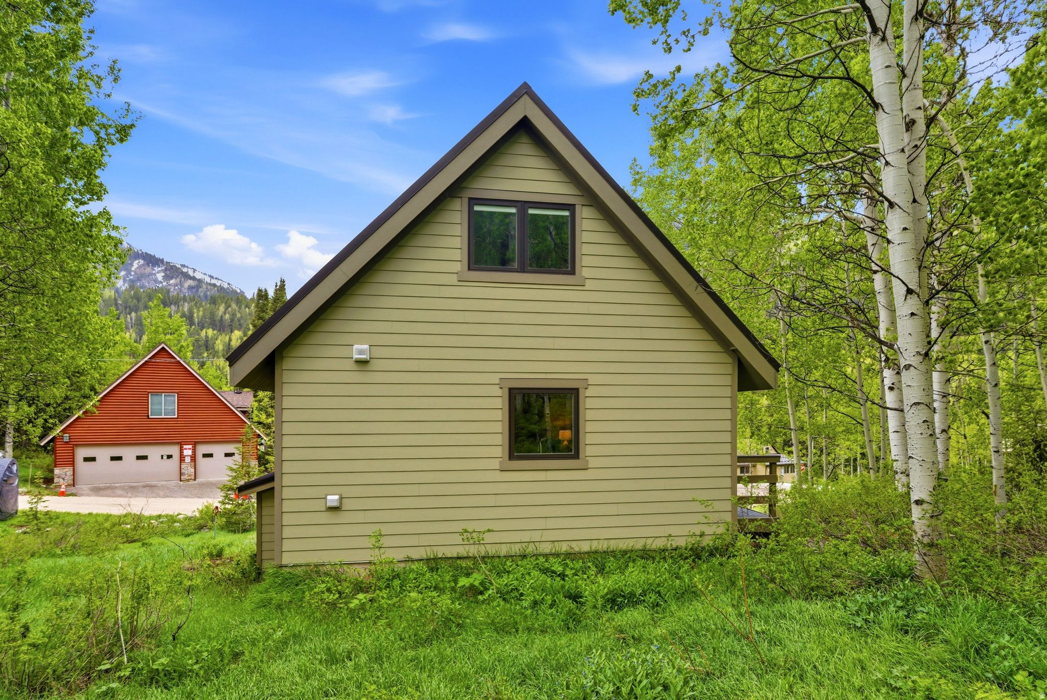 SILVER FORK - Residential