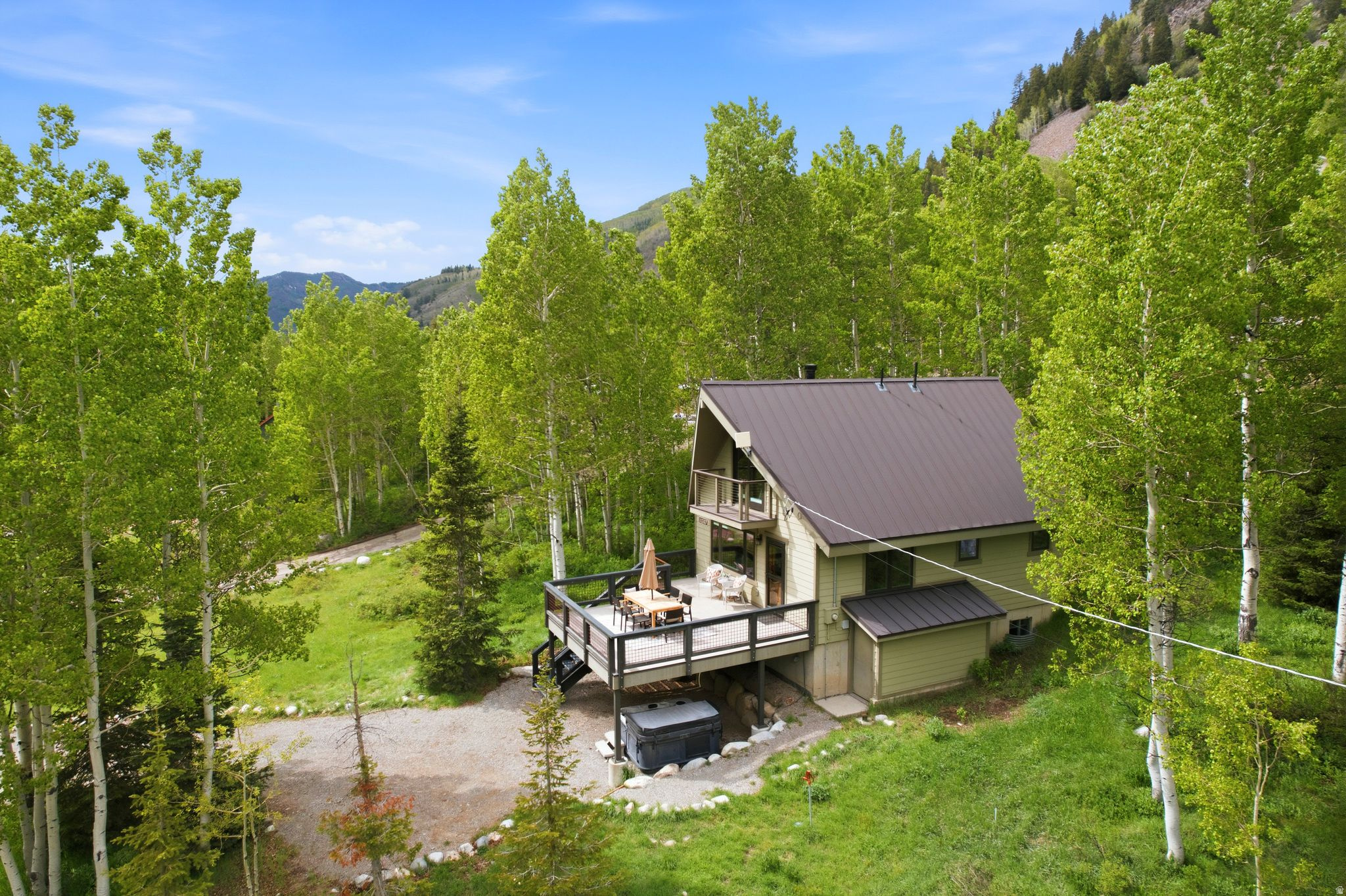 SILVER FORK - Residential