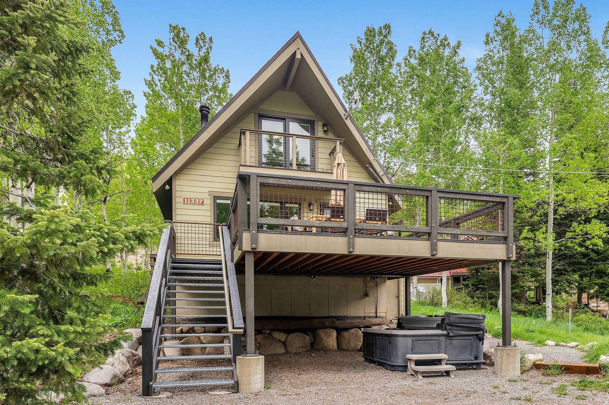 SILVER FORK - Residential