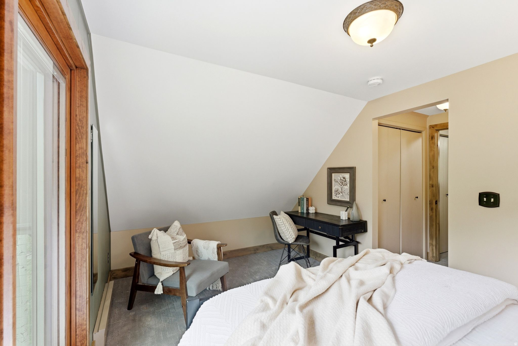 SILVER FORK - Residential