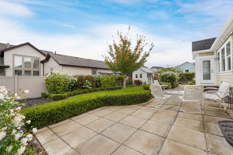 Tiny photo for 10711 S NAVARRO WAY, South Jordan, UT 84009 (MLS # 2120260)