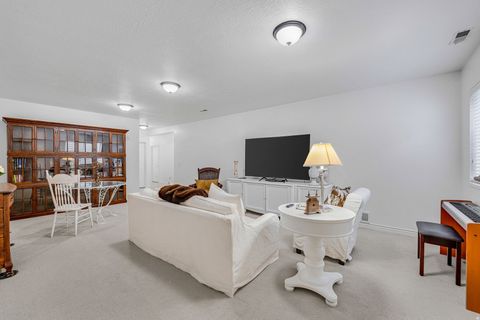 Tiny photo for 10711 S NAVARRO WAY, South Jordan, UT 84009 (MLS # 2120260)