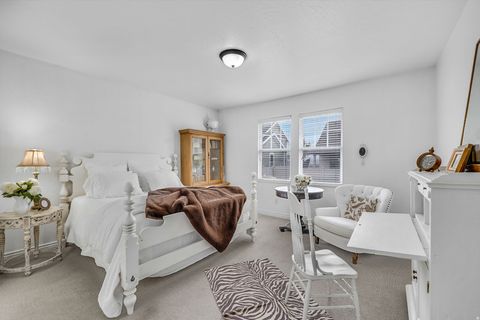 Tiny photo for 10711 S NAVARRO WAY, South Jordan, UT 84009 (MLS # 2120260)