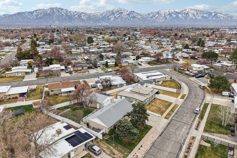 Tiny photo for 5041 S GALILEO Ln W, Taylorsville, UT 84118 (MLS # 2143054)