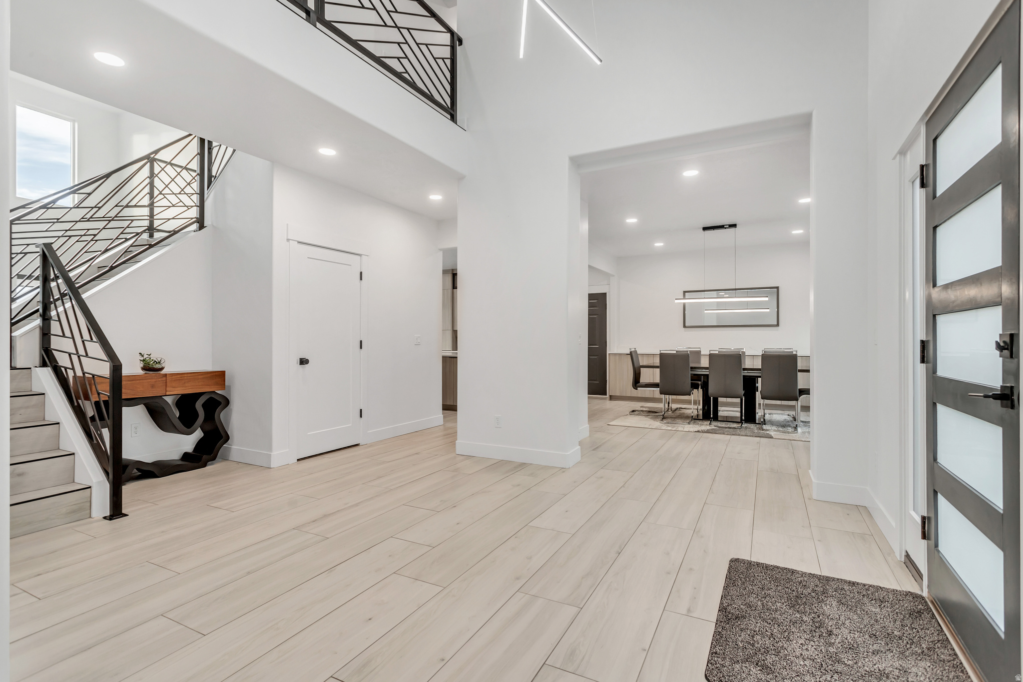 SOUTH MOUNTAIN - Residential