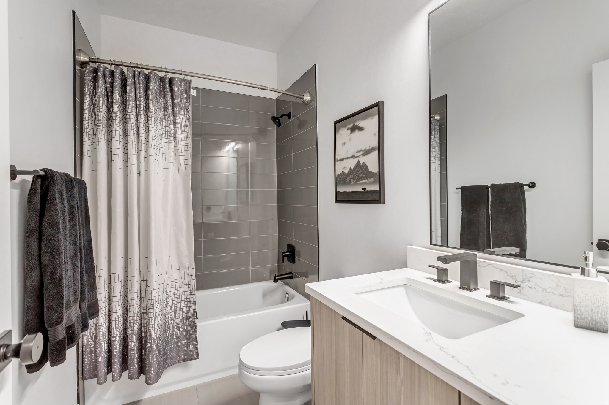 SOUTH MOUNTAIN - Residential