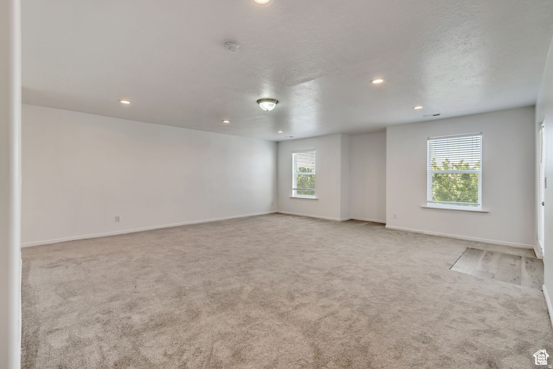 SOUTH MOUNTAIN - Residential