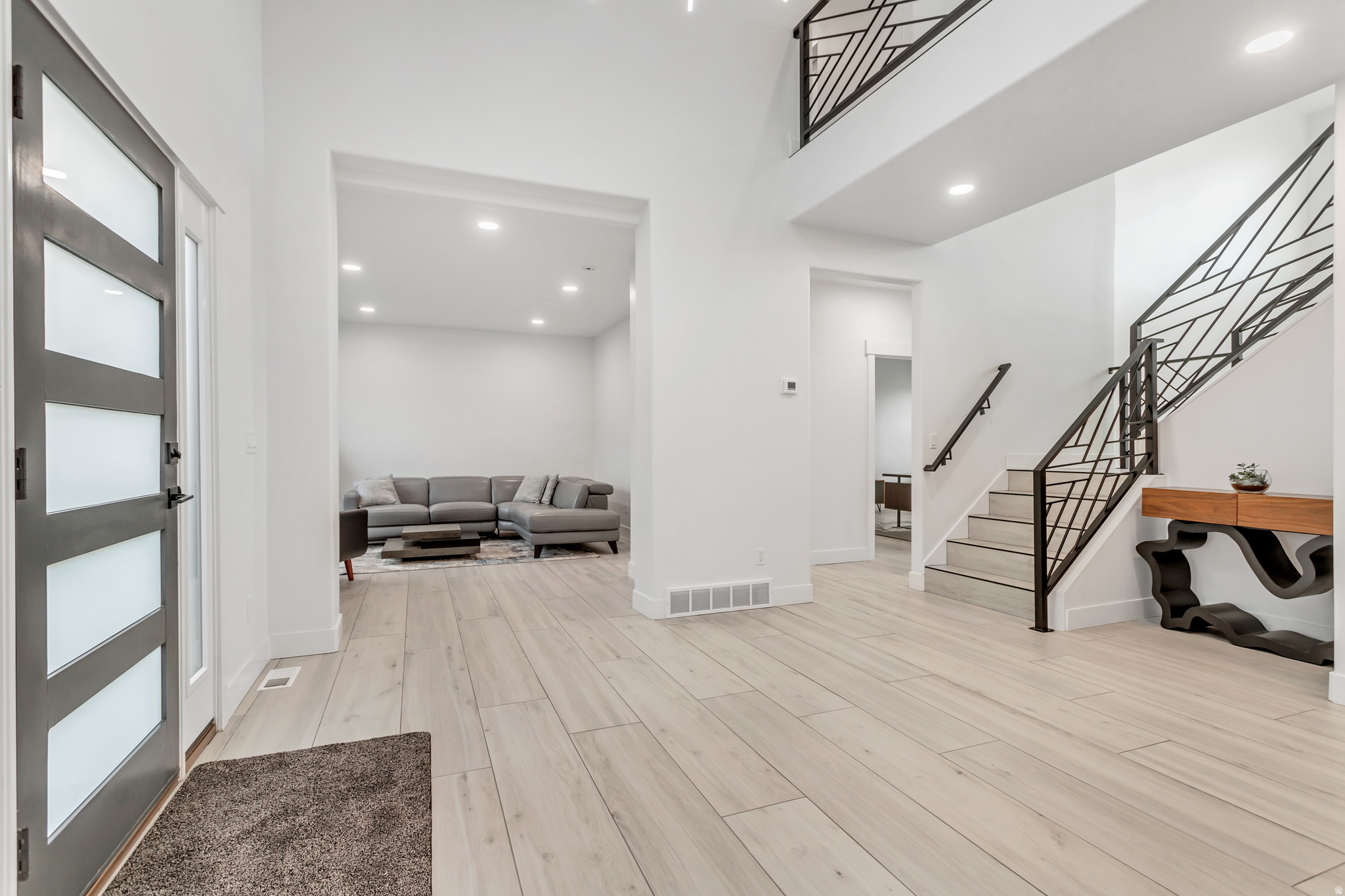 SOUTH MOUNTAIN - Residential