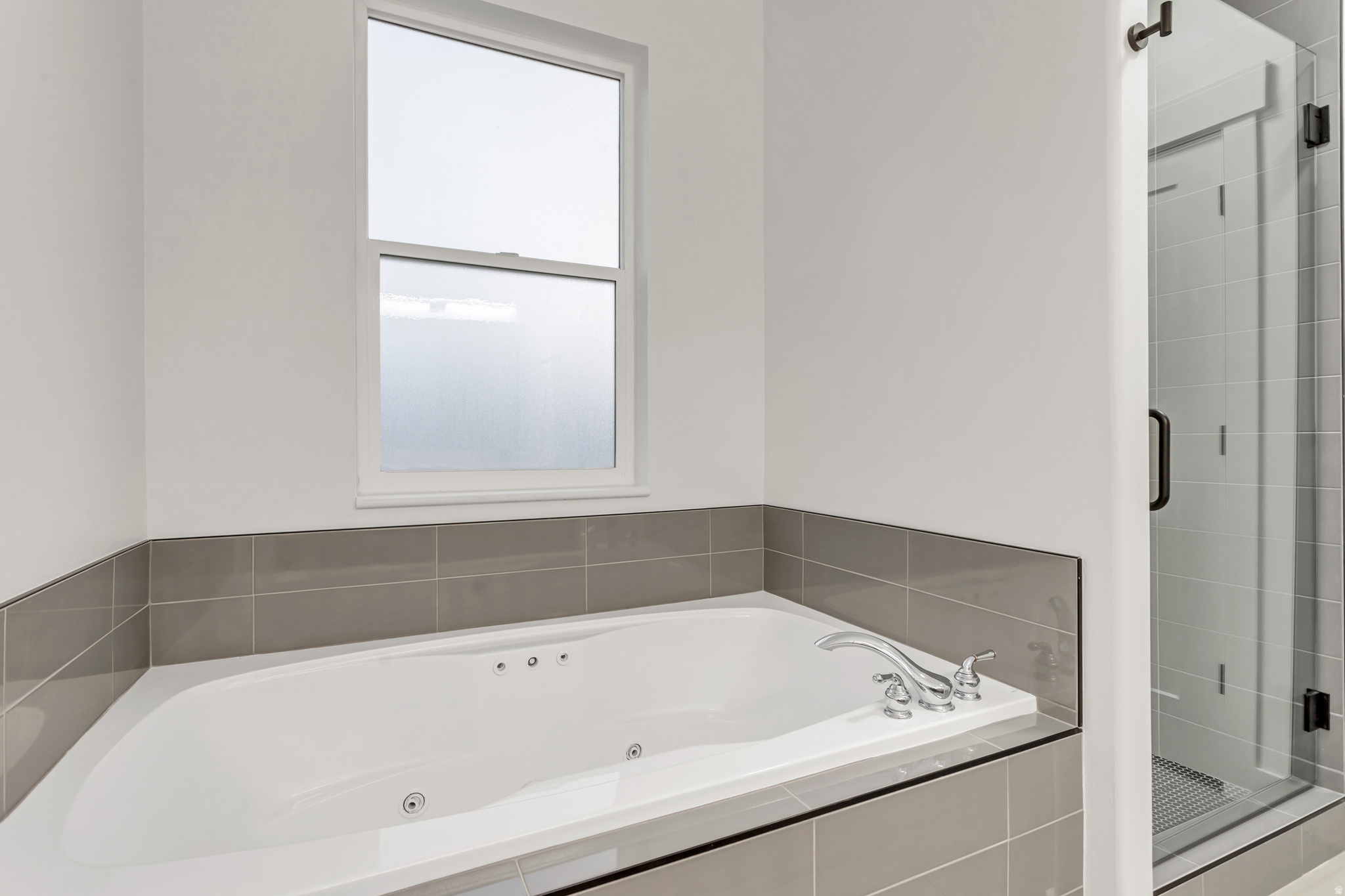 SOUTH MOUNTAIN - Residential