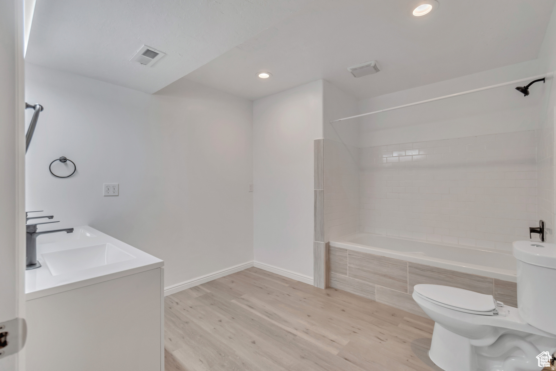 SOUTH MOUNTAIN - Residential