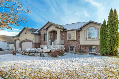 Photo of 4579 W 3825 S, West Haven, UT 84401 (MLS # 2125805)
