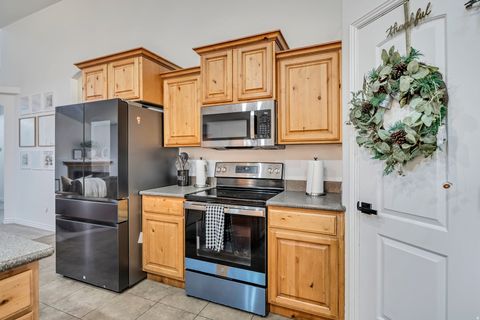 Tiny photo for 4579 W 3825 S, West Haven, UT 84401 (MLS # 2125805)