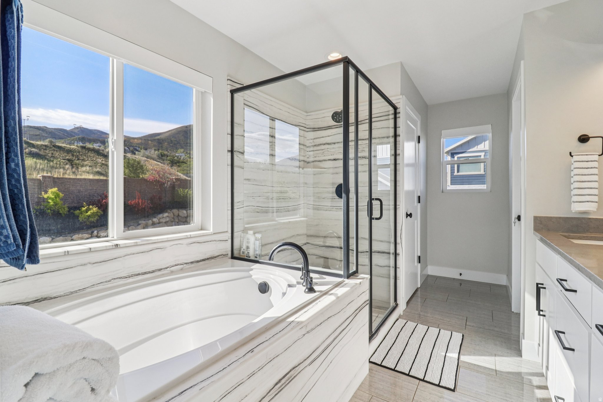 ROCKWELL ESTATES - Residential