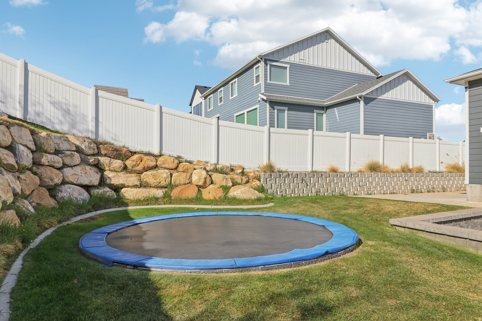 ROCKWELL ESTATES - Residential