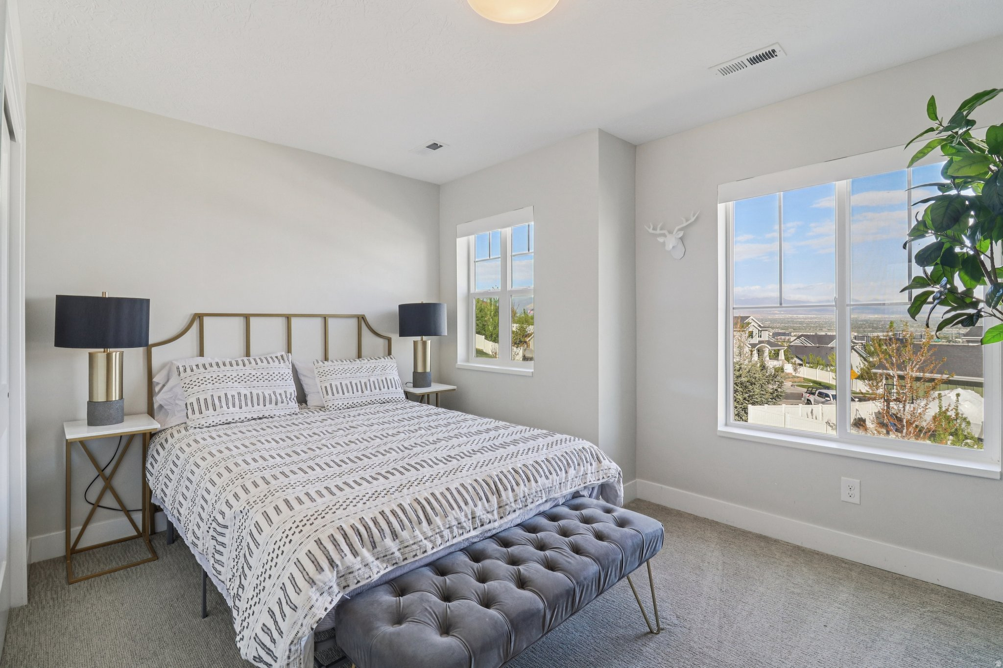 ROCKWELL ESTATES - Residential