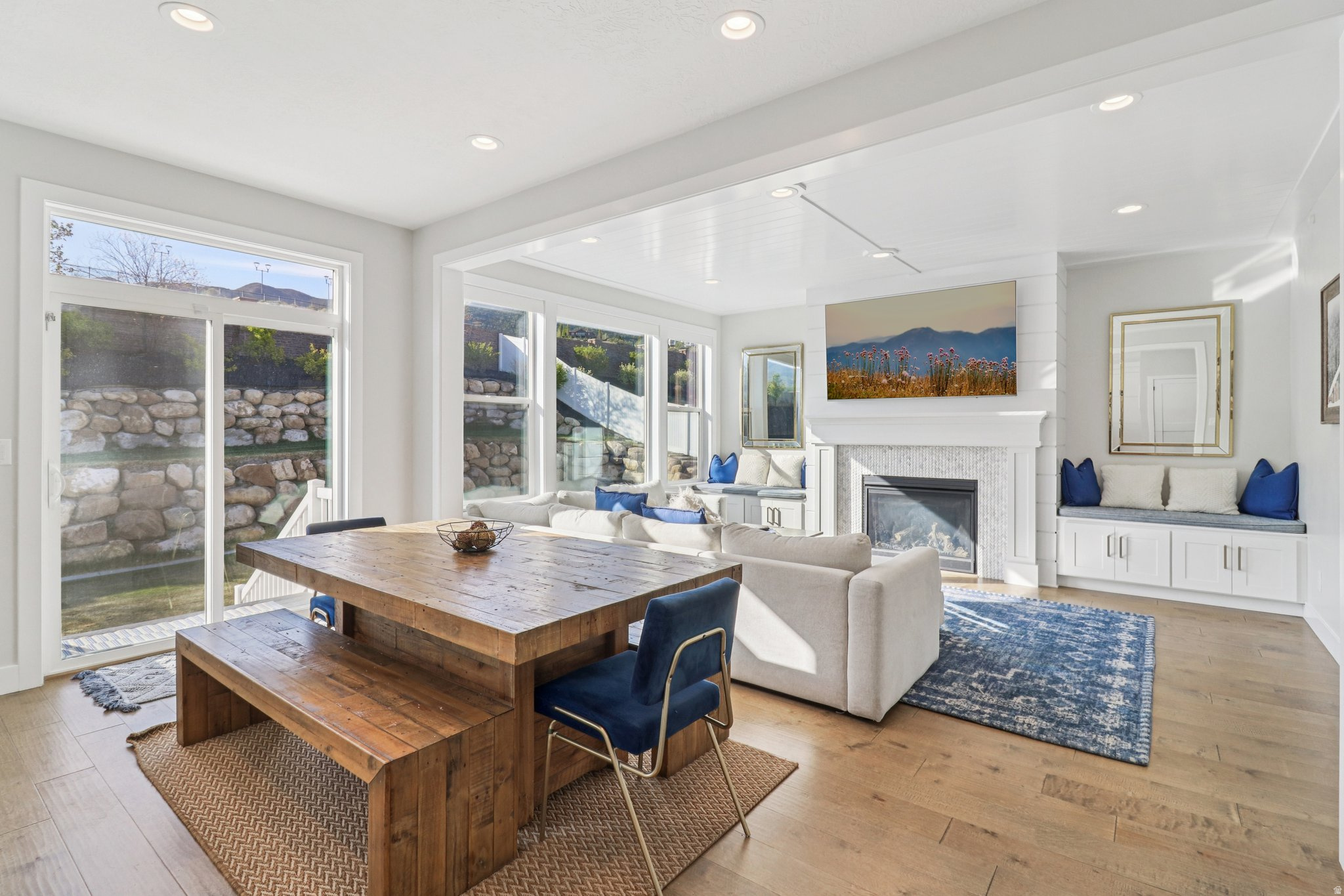 ROCKWELL ESTATES - Residential