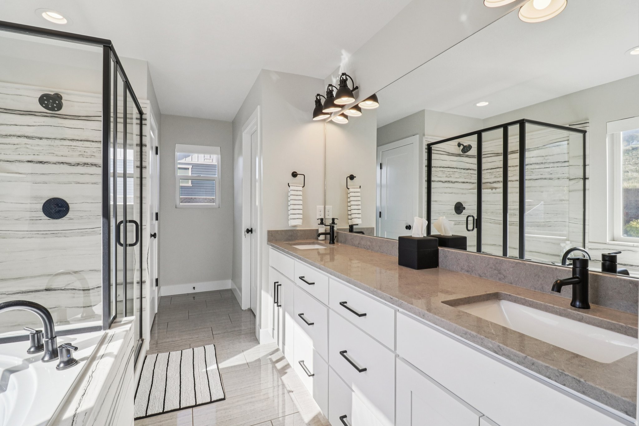 ROCKWELL ESTATES - Residential