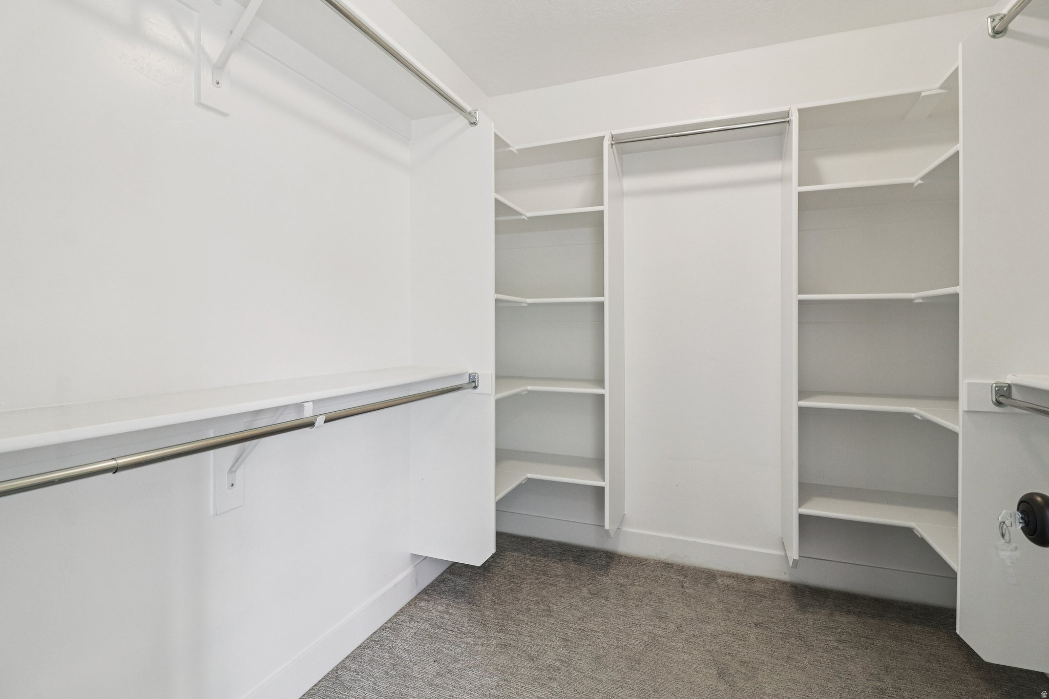 ROCKWELL ESTATES - Residential