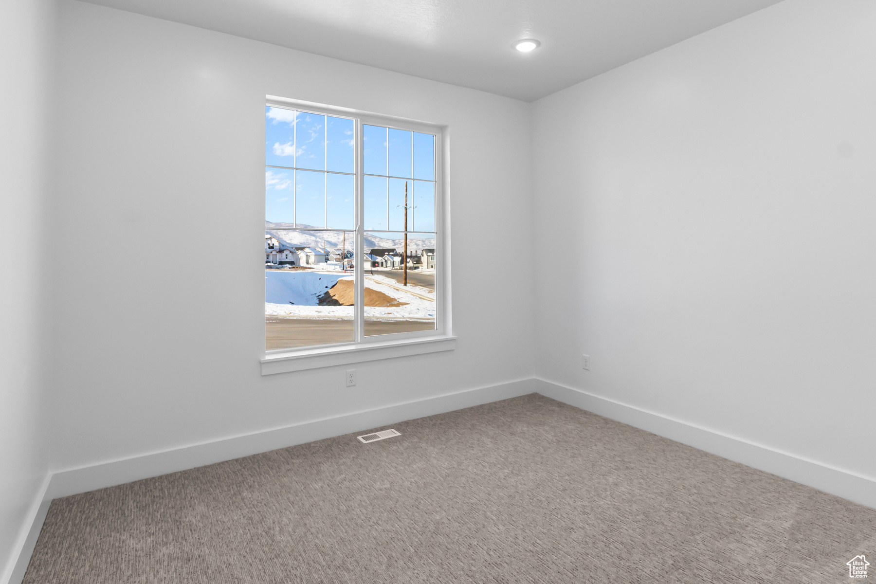 HART ESTATES - Residential