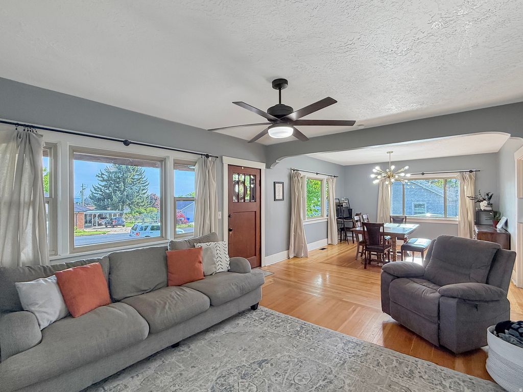 Photo of 684 E 2650 N, North Ogden, UT 84414 (MLS # 2154837)