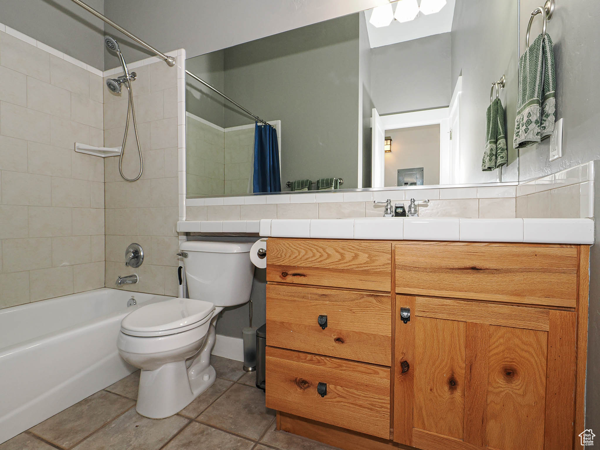 HIGHLAND SPRINGS - Residential