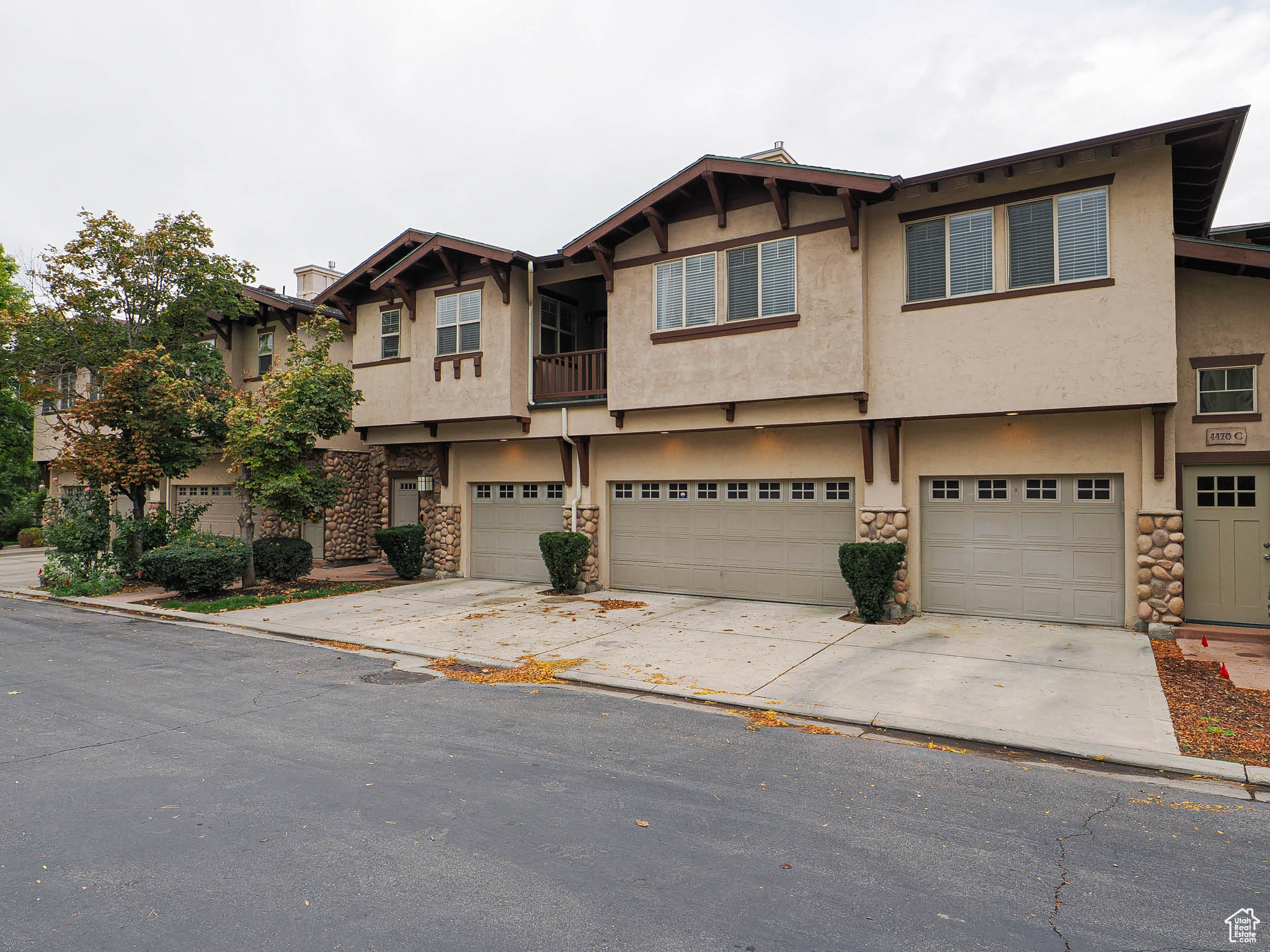 HIGHLAND SPRINGS - Residential