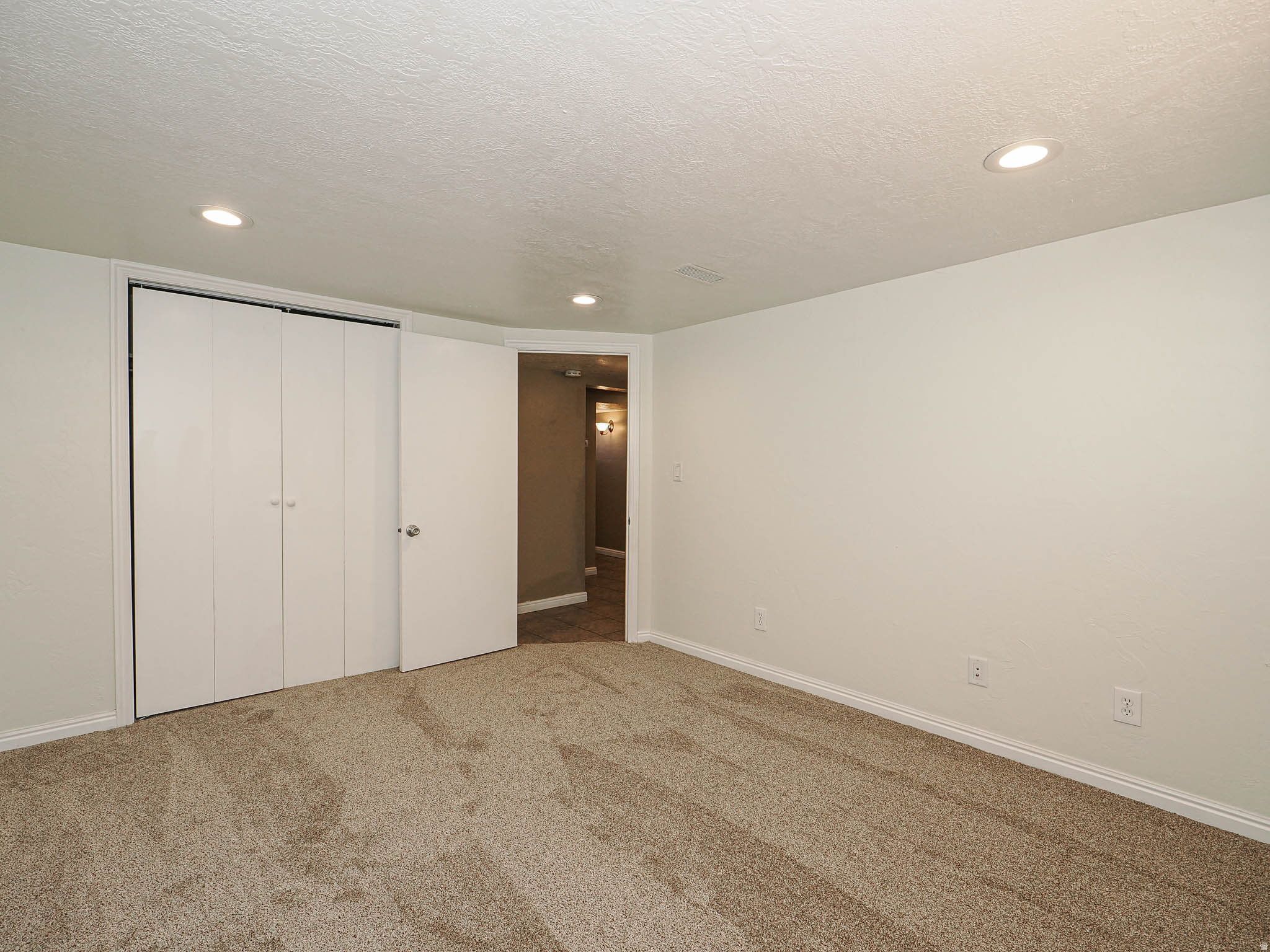 COUNTRY MANOR SUB NO - Residential