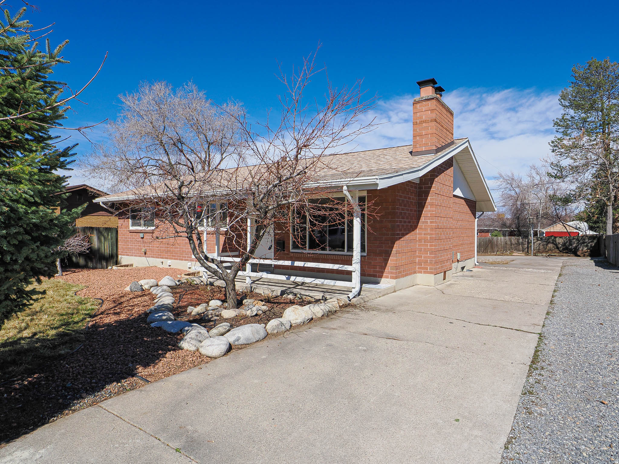 COUNTRY MANOR SUB NO - Residential