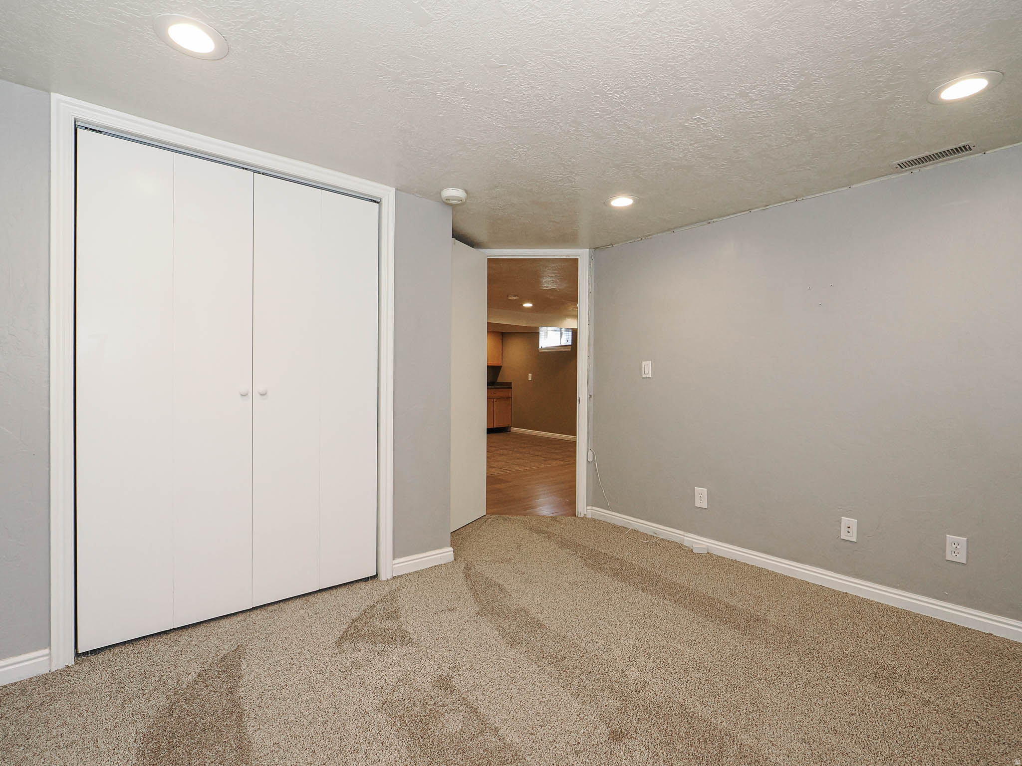 COUNTRY MANOR SUB NO - Residential