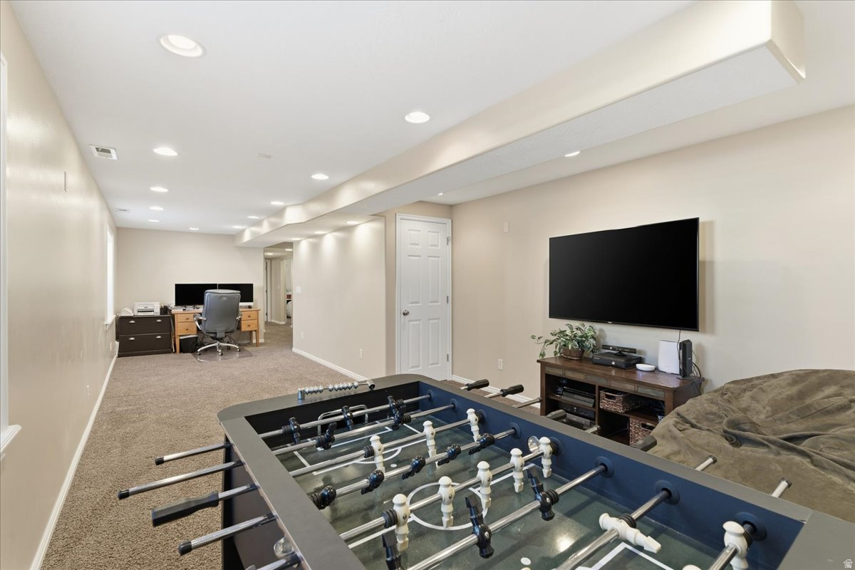 PEBBLEWOOD - Residential