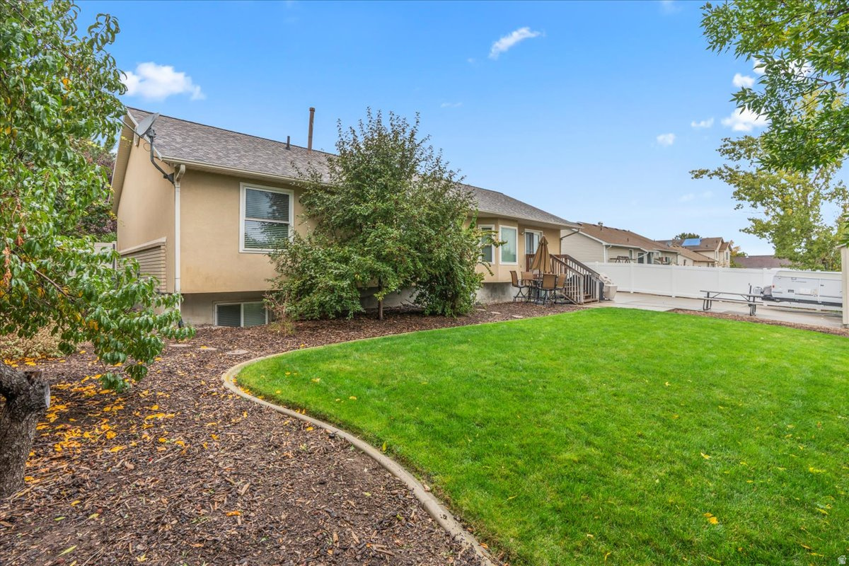 PEBBLEWOOD - Residential