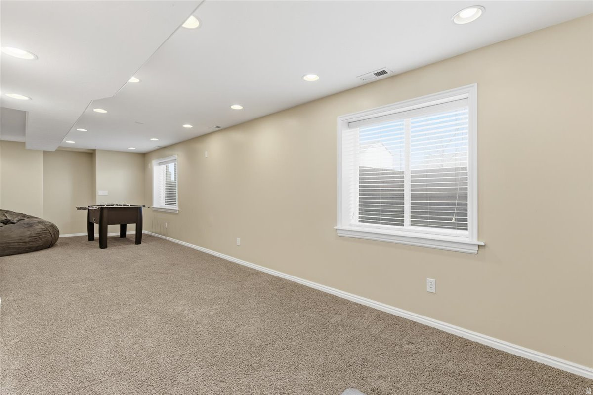 PEBBLEWOOD - Residential