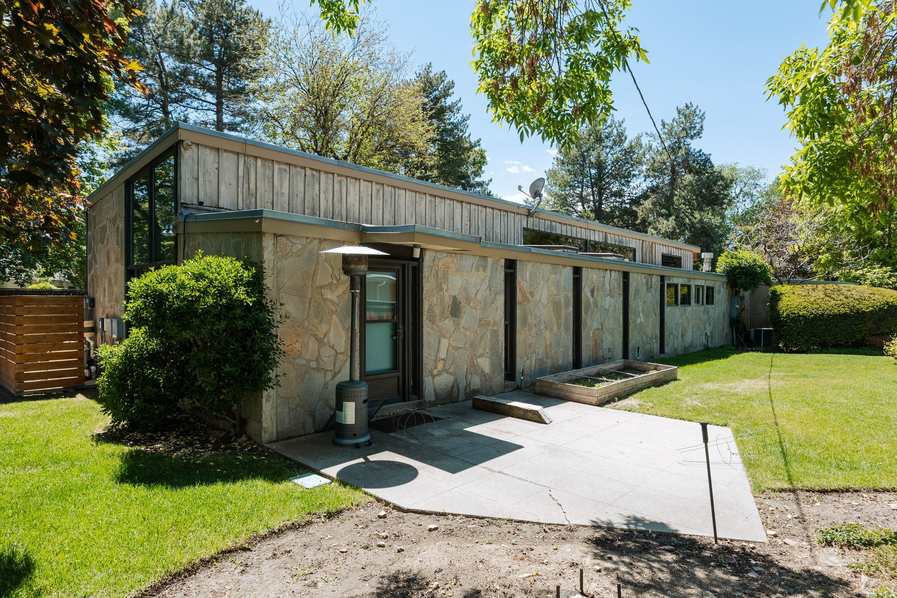 LAKEWOOD - Residential