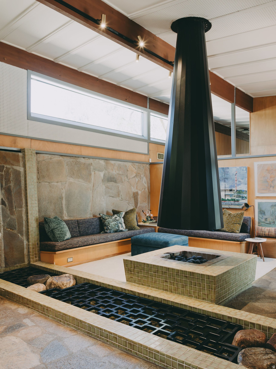 LAKEWOOD - Residential