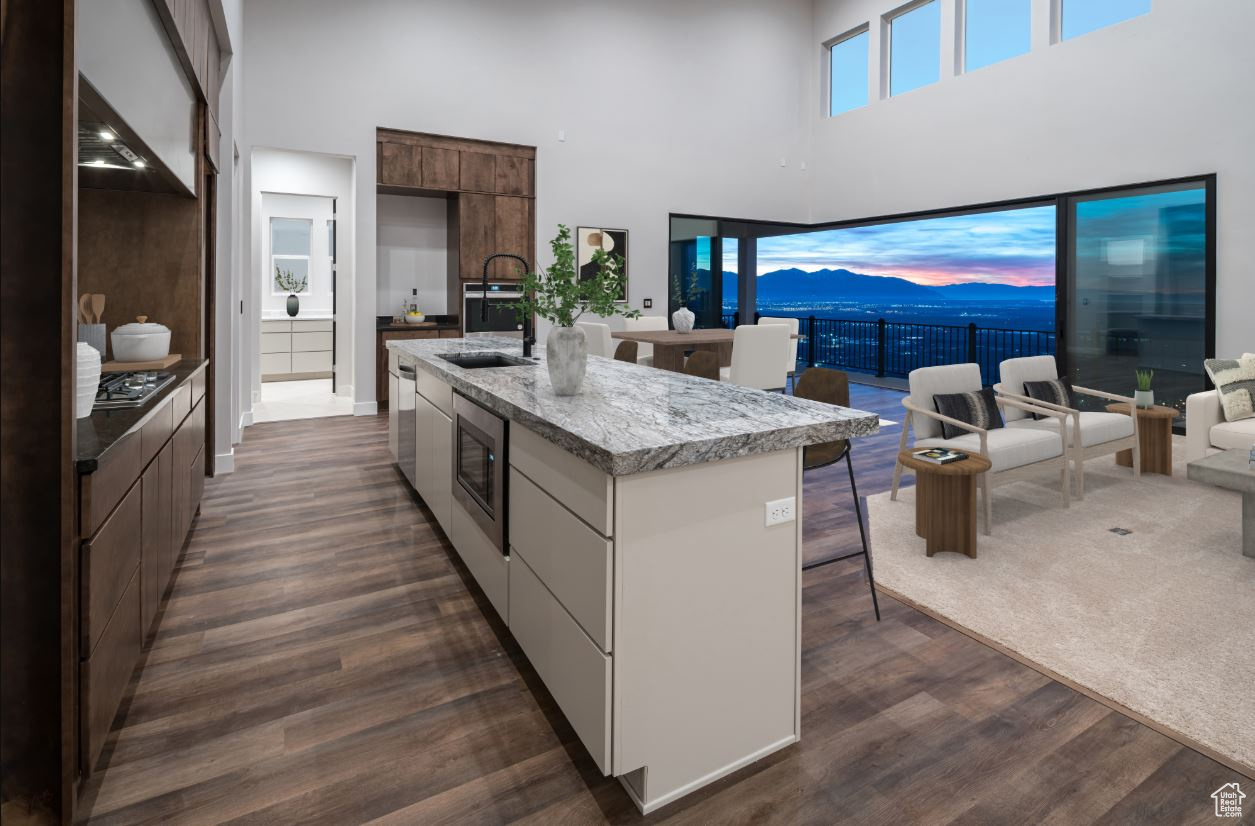 804 S Finley Cir #243, North Salt Lake, Utah image 3