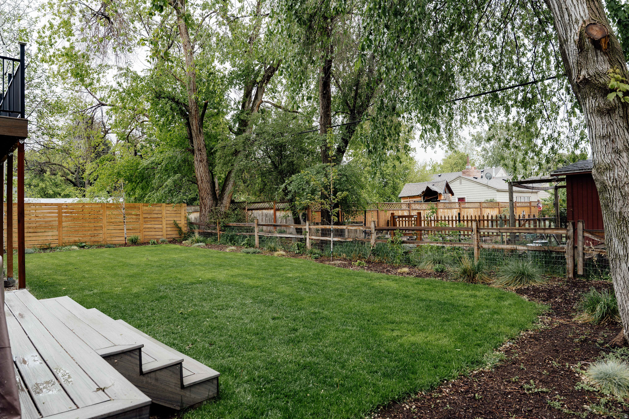 CANYON RIM - Residential