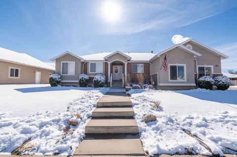 Tiny photo for 635 W 3600 S, Riverdale, UT 84405 (MLS # 2138653)