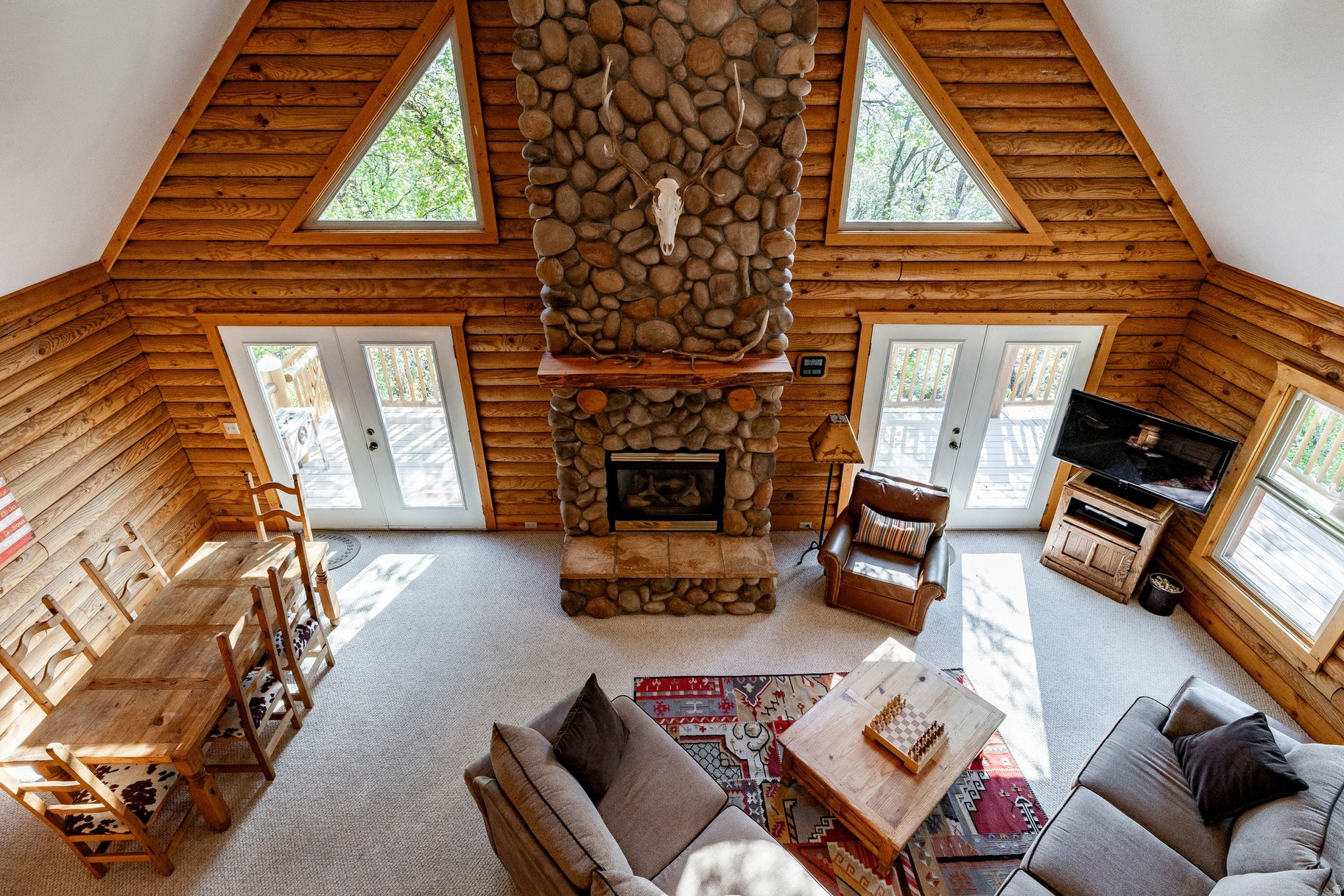 SPRING MOUNTAIN RANCHETTES - Residential