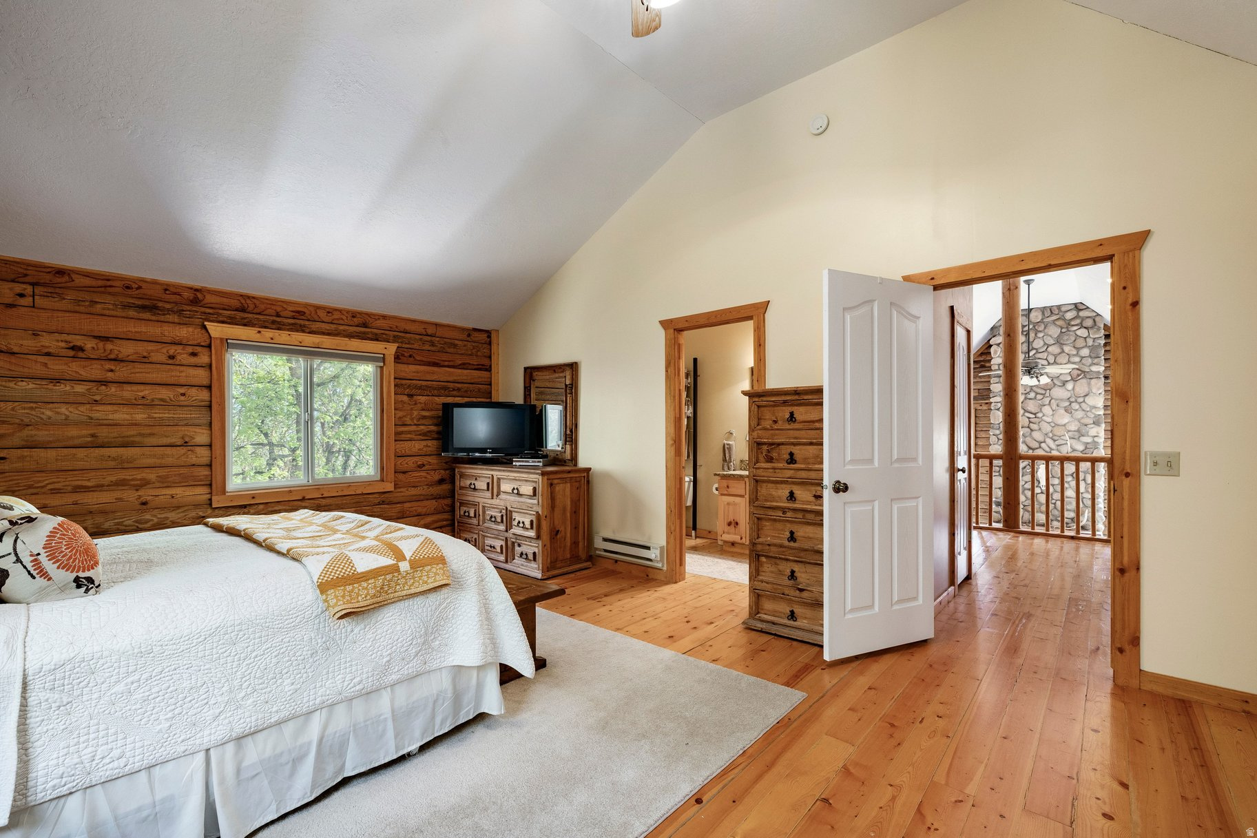 SPRING MOUNTAIN RANCHETTES - Residential