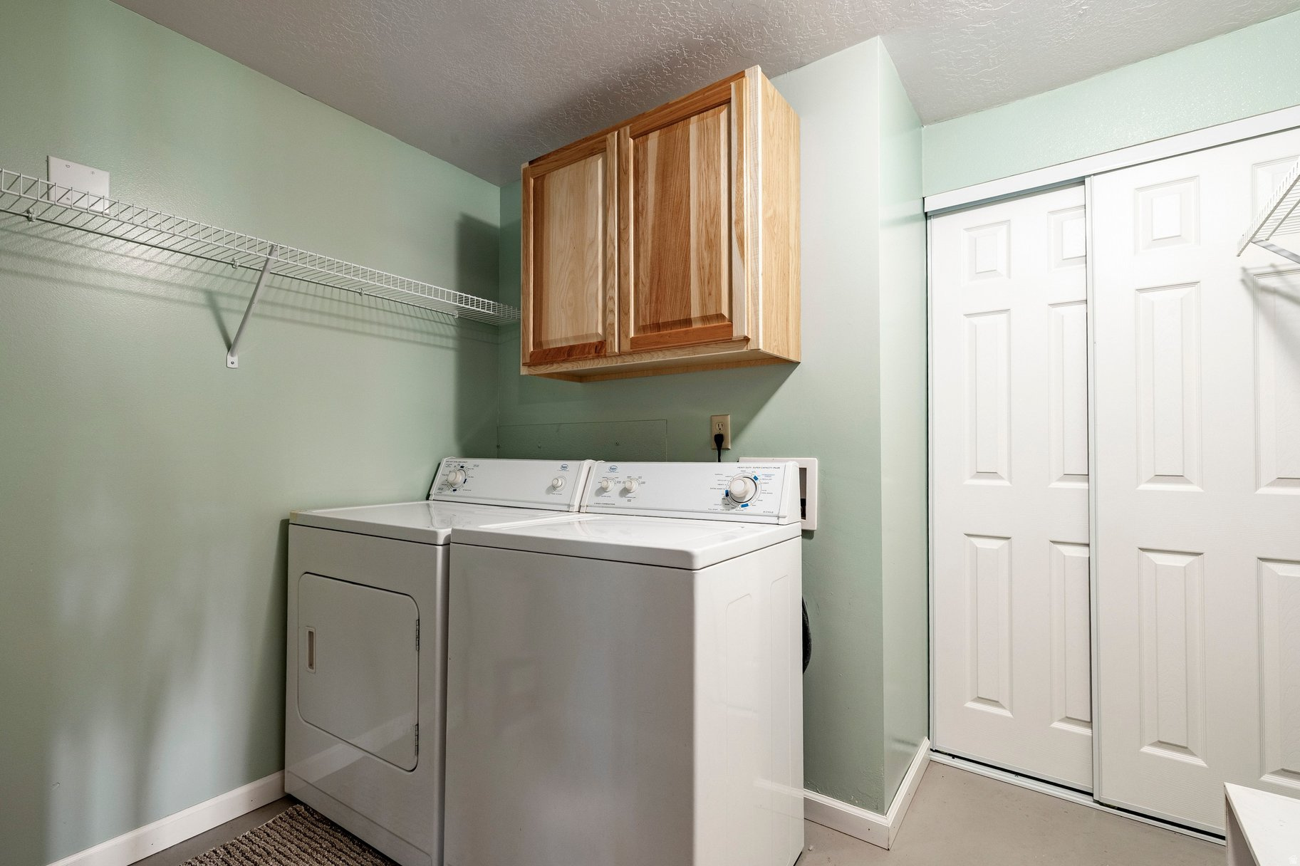 SPRING MOUNTAIN RANCHETTES - Residential