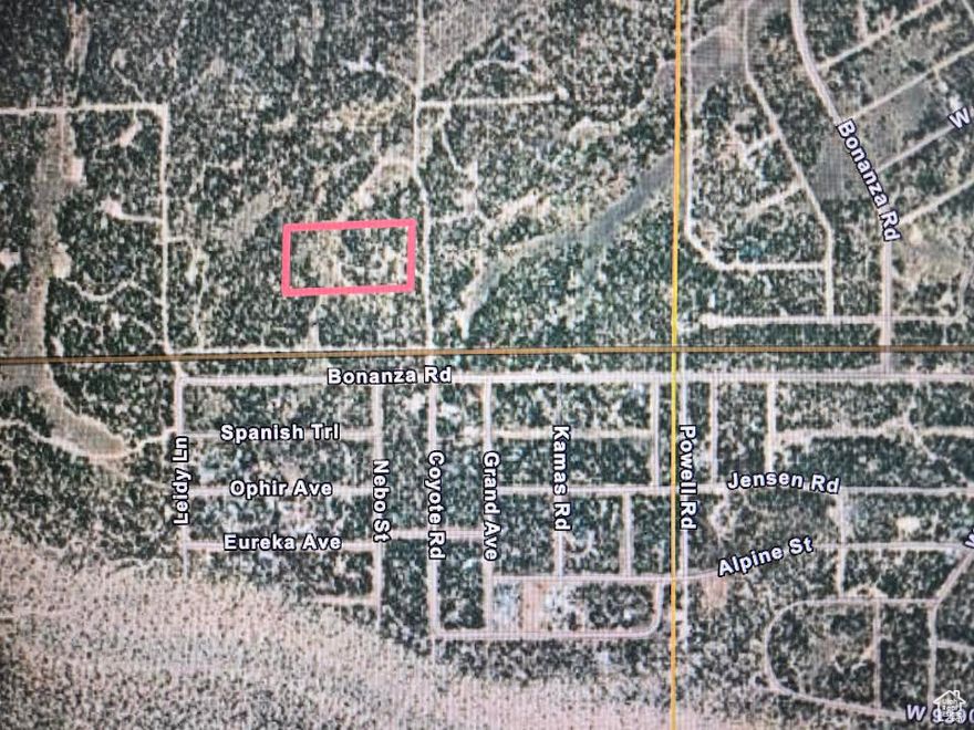 In the tall, old growth Pinion & Juniper just west of Starvation Reservoir!  Such a great place to camp for you and your family, extended family, and friends!  Power, well, and septic available at Buyer's expense, or just come self-contained and enjoy all that nature has to offer!  Herds of resident deer, and occasional elk!  Within a few minutes of 5 Lakes!  Come enjoy!  This one is not far off highway 40 for easy access!