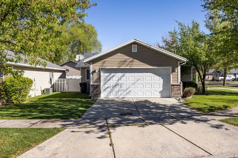 Tiny photo for 867 S 670 W, Logan, UT 84341 (MLS # 2150318)
