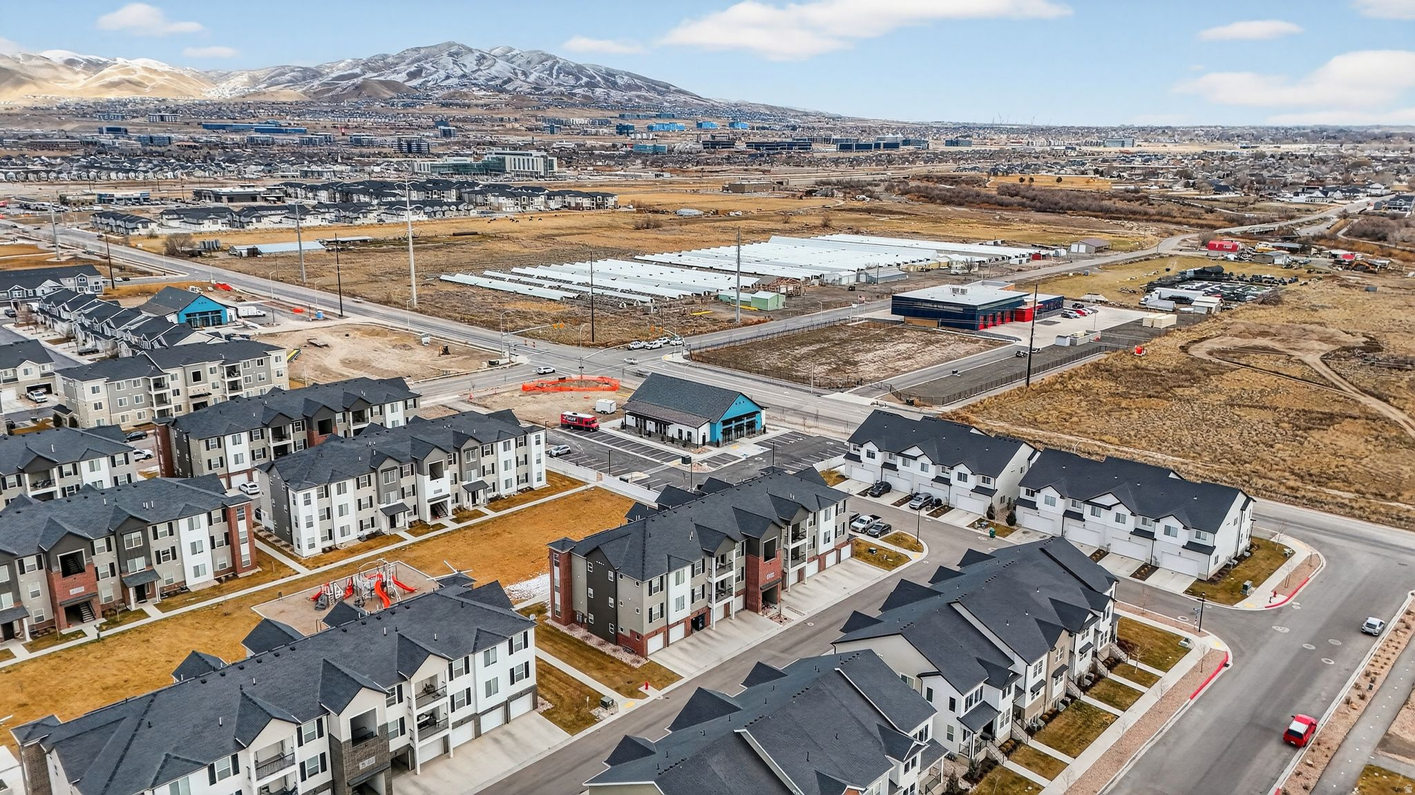 GARDNER POINT - Residential