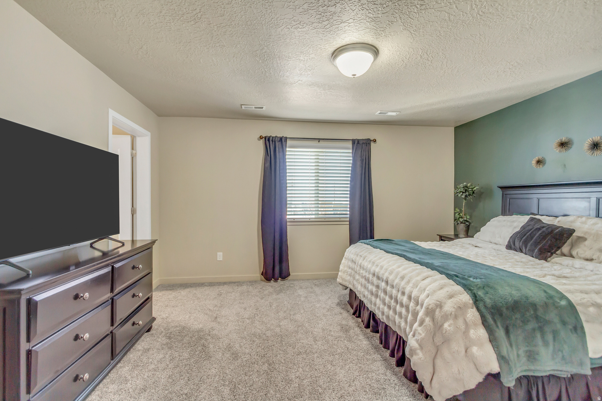 RUSHMORE PARK - Residential